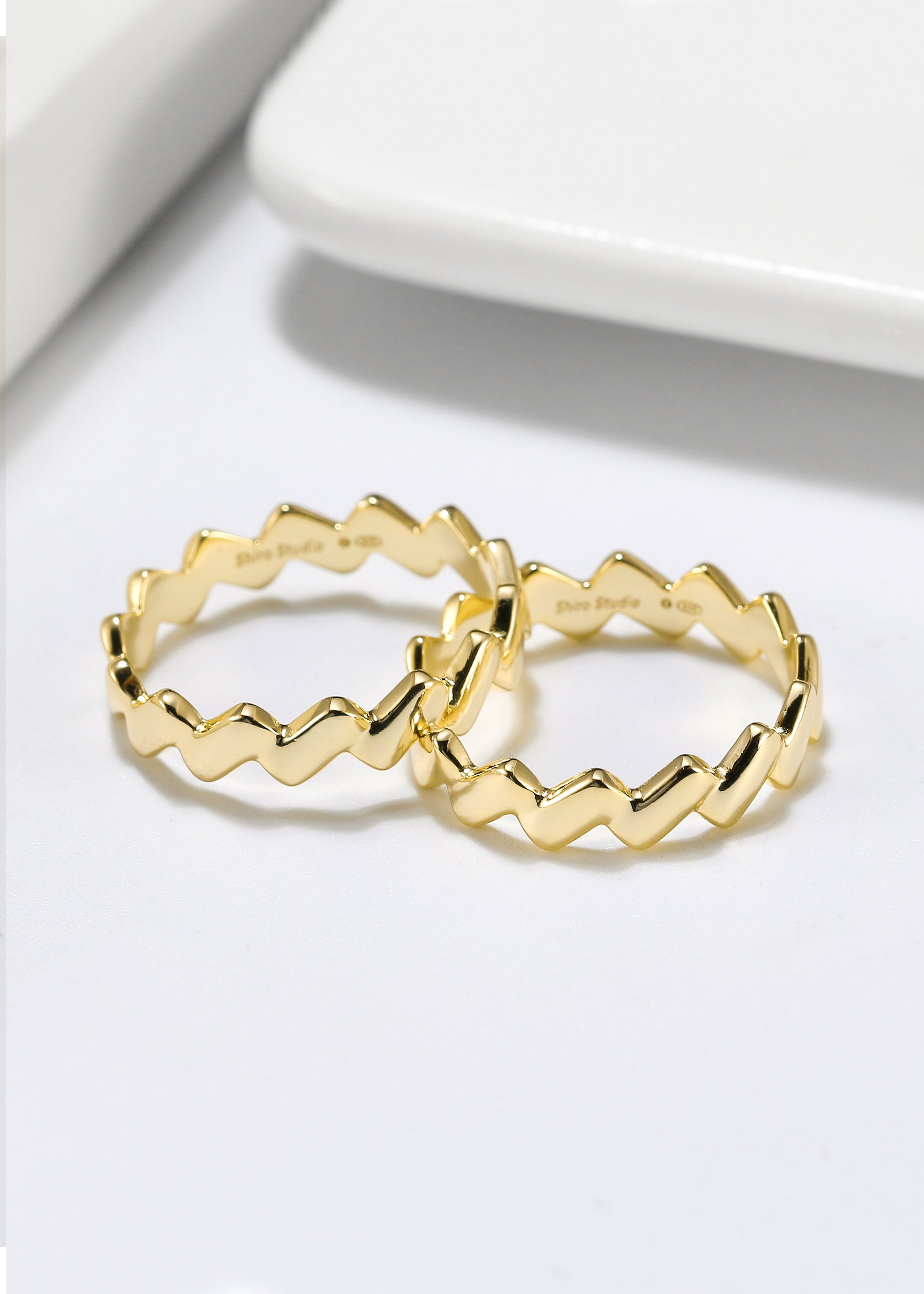 Aquarius Ring - 14K Gold