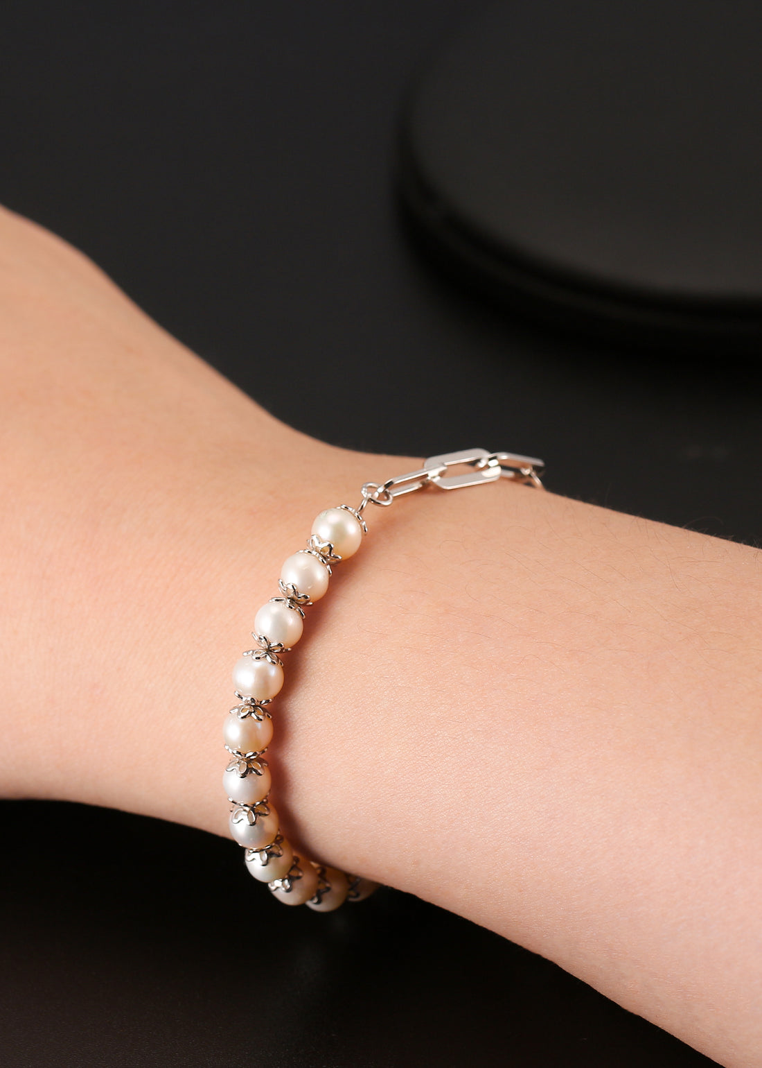 Pearl Clip Bracelet - Sterling Silver/Freshwater Pearl