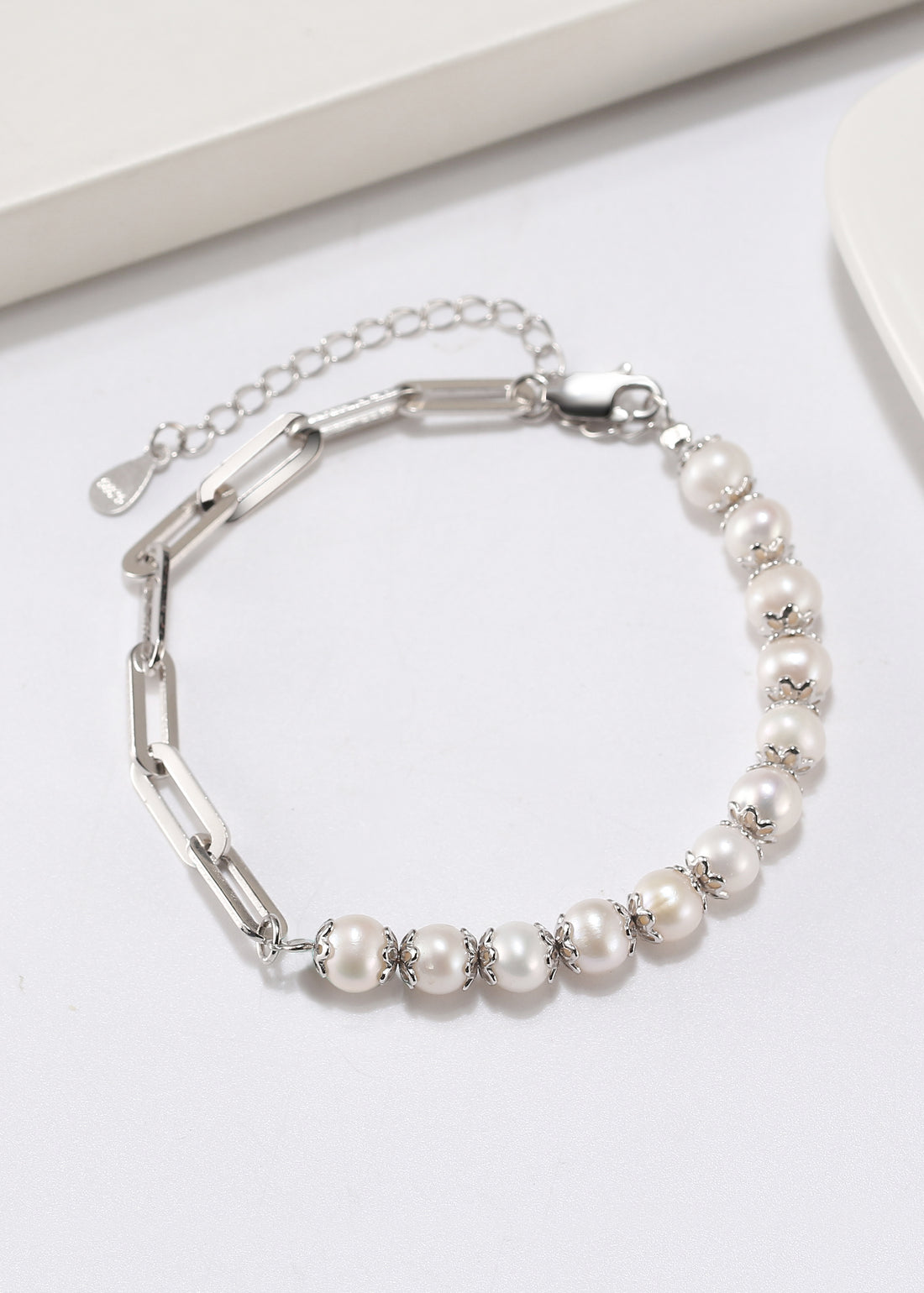 Pearl Clip Bracelet - Sterling Silver/Freshwater Pearl