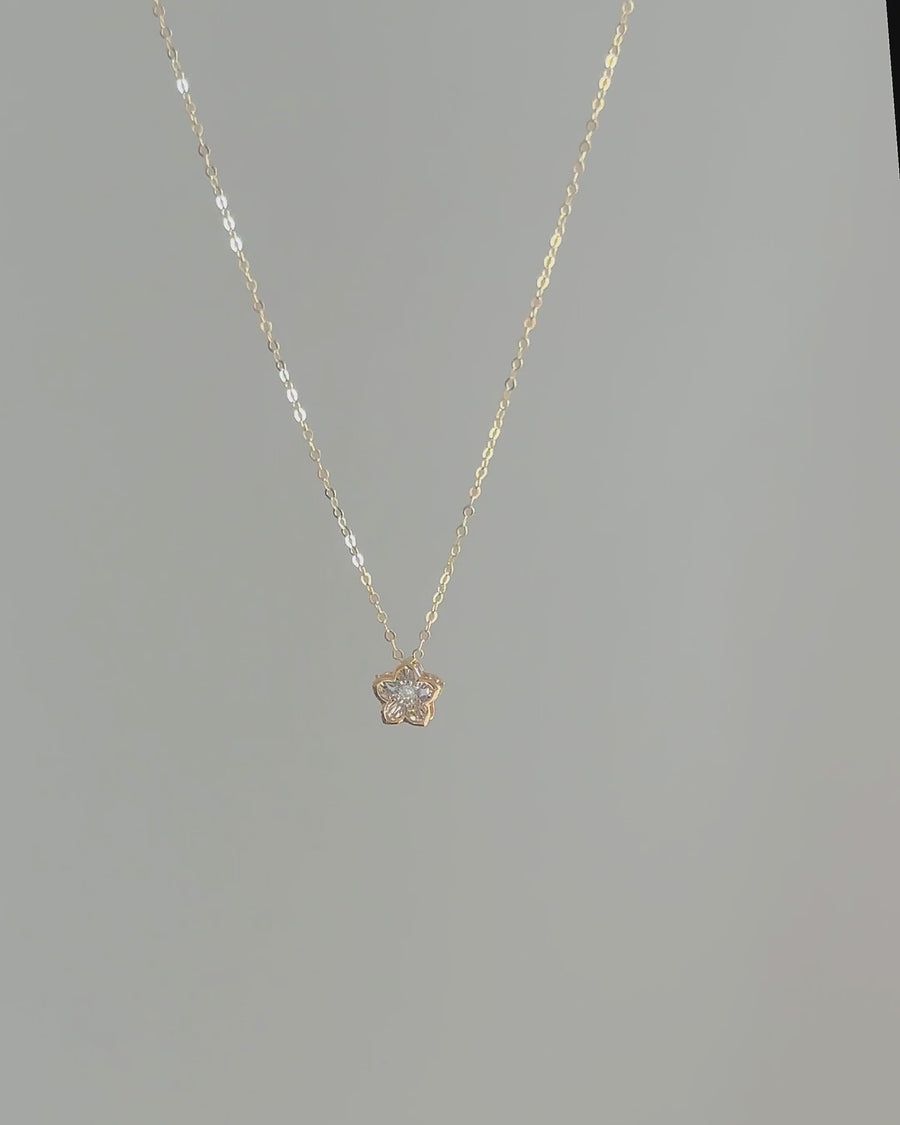 Sparkle Star Necklace - 18K Gold